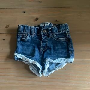 Cat & Jack 3T Girls denim shorts